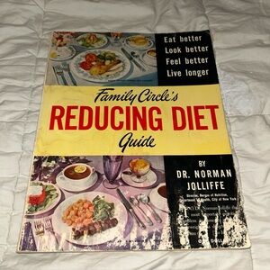 Family Circle's Reducing Diet Guide by Dr. Norman Jolliffe, 1955, Vtg Guide